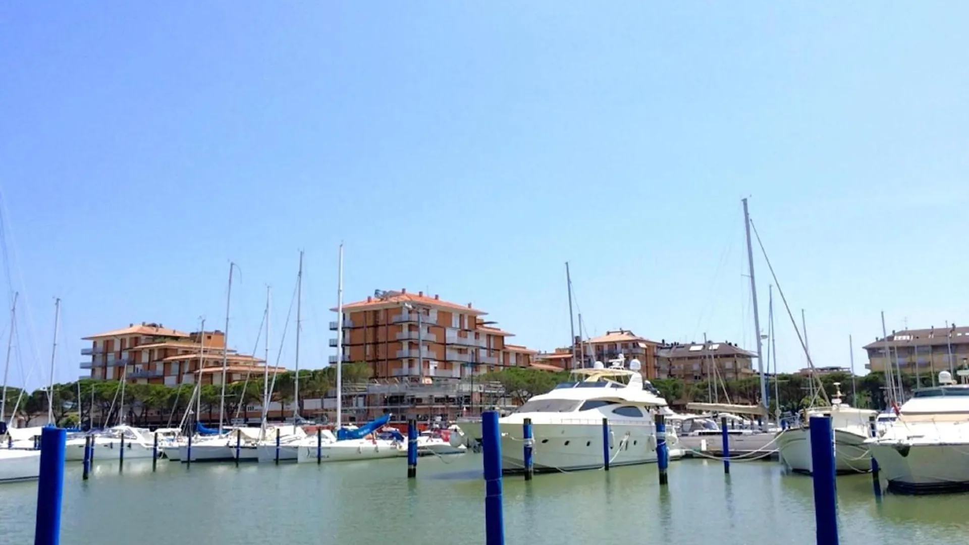 Modern Apartment In Caorle With Private Terrace Porto Santa Margherita di Caorle Italy