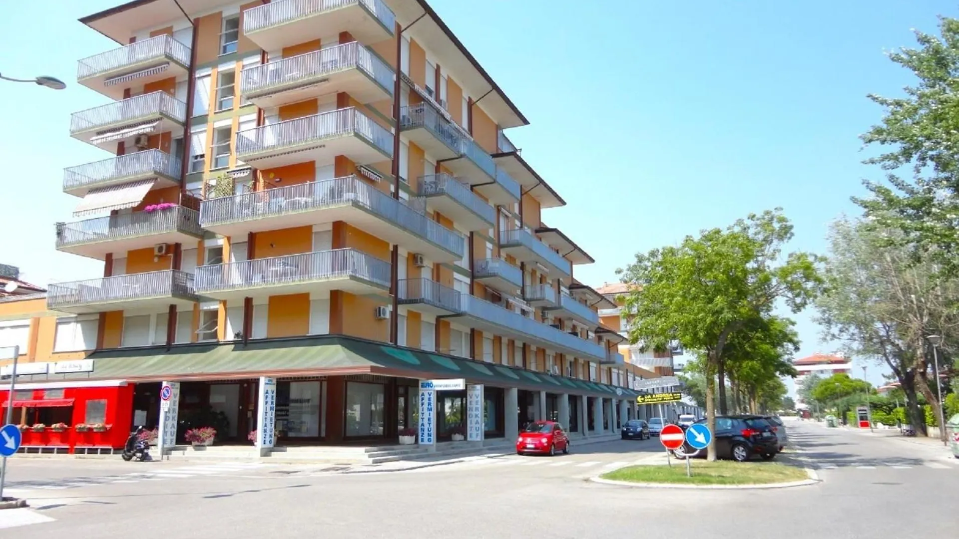 Modern Apartment In Caorle With Private Terrace Porto Santa Margherita di Caorle Italy