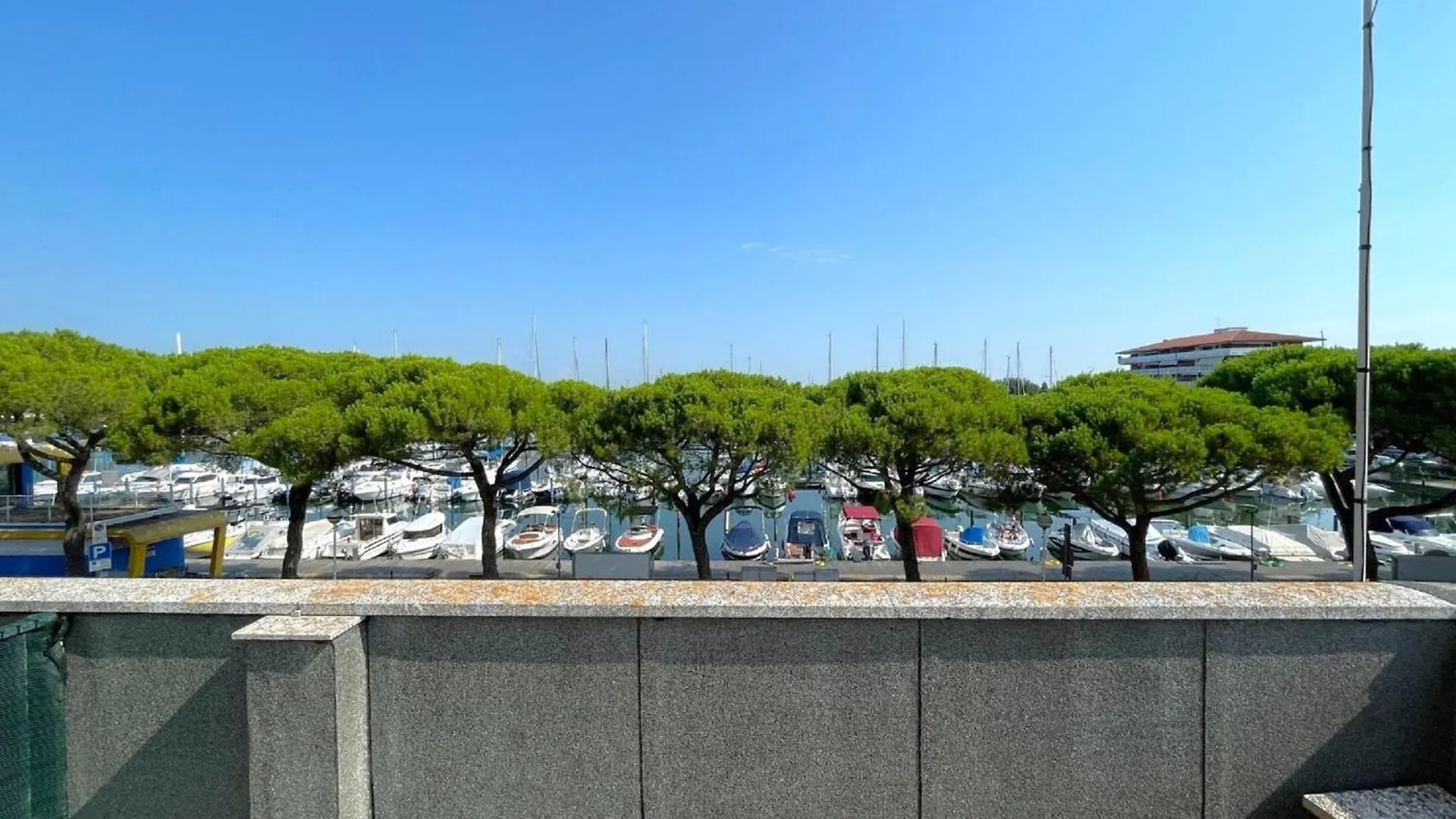 Modern Apartment In Caorle With Private Terrace Porto Santa Margherita di Caorle 0*,