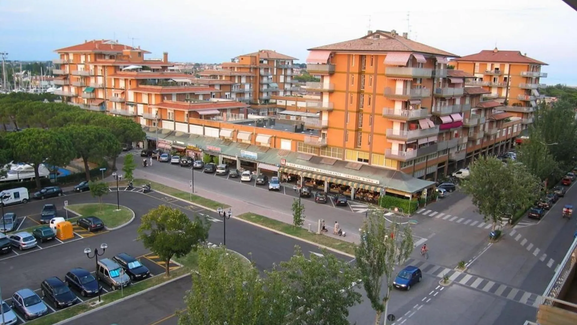 Modern Apartment In Caorle With Private Terrace Porto Santa Margherita di Caorle